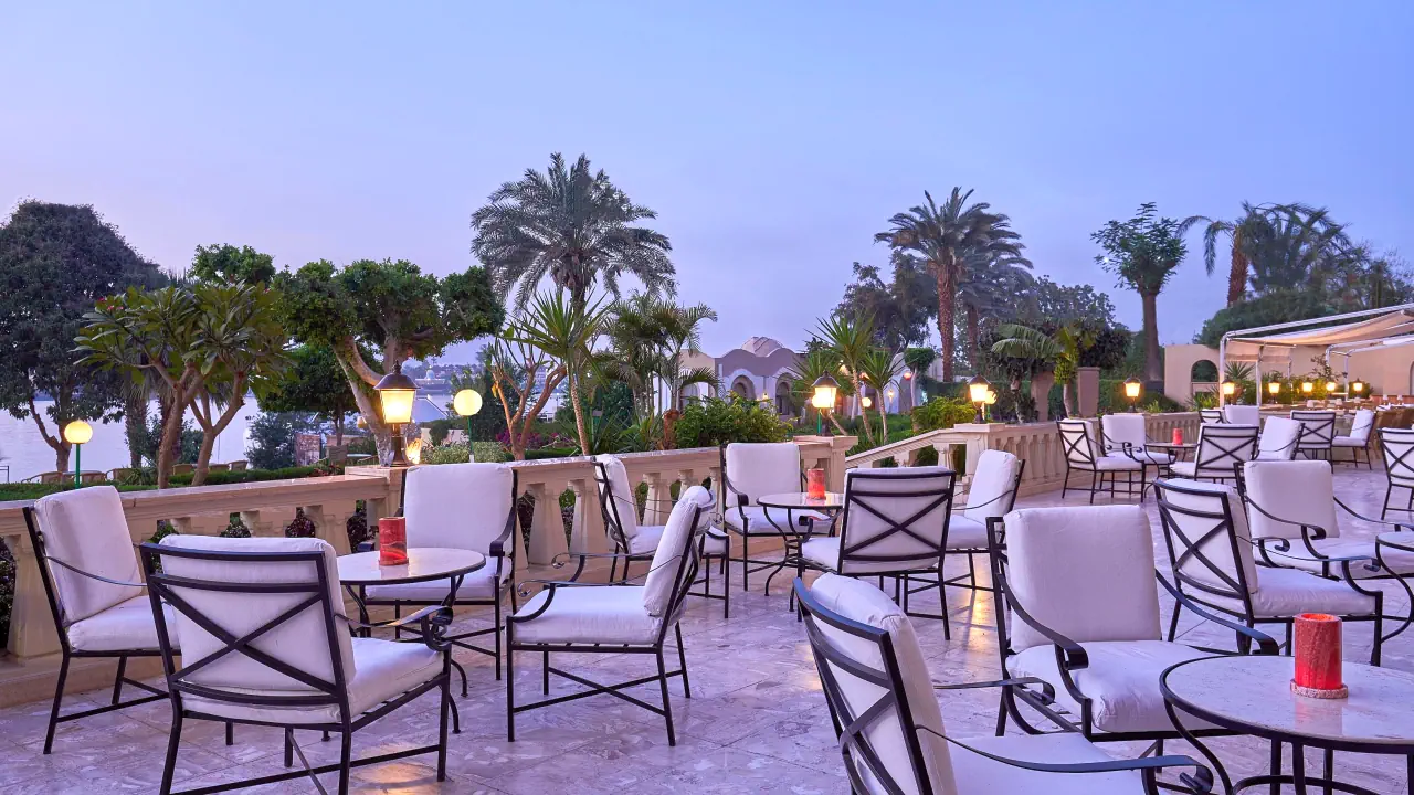 الفندق إبروتيل - الأقصر